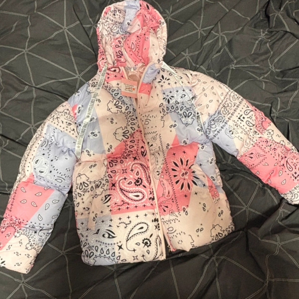 Ms. WinterjackeHave not worn yet